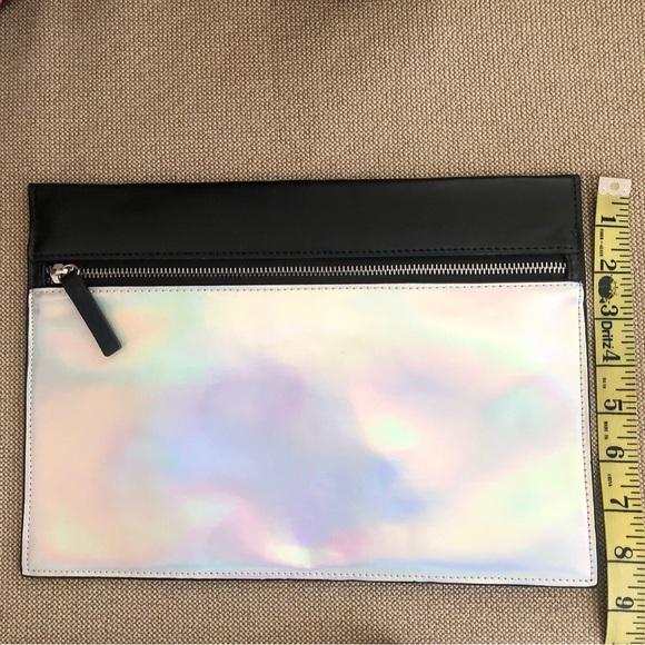 ASOS Holographic Clutch - Picture 4 of 5